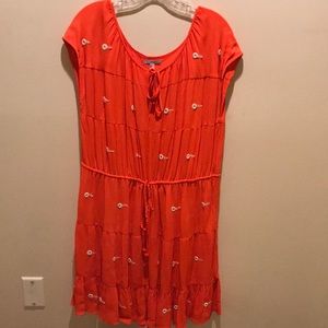 Leifnotes orange dress